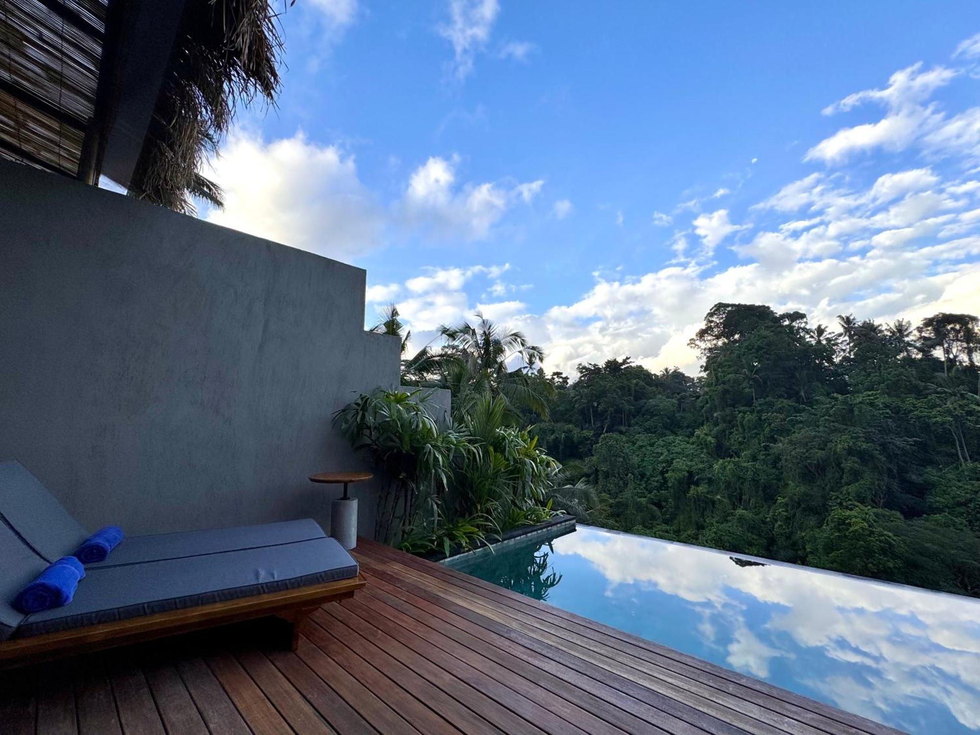 The Clifton Ubud Valley Villas Extérieur photo