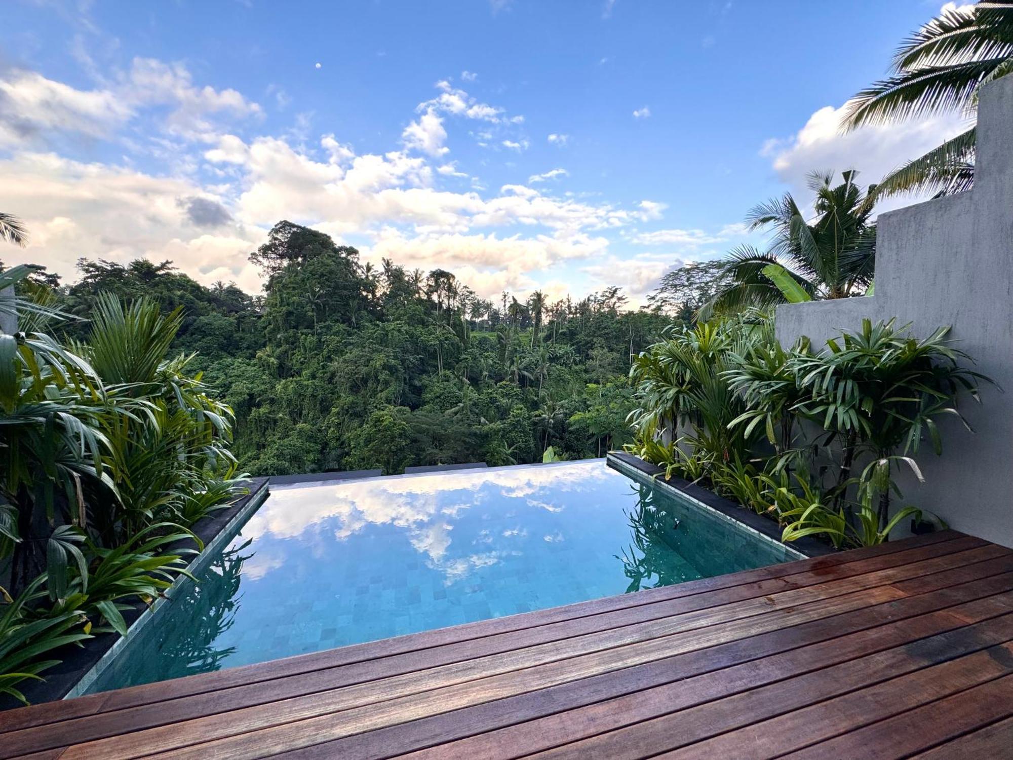 The Clifton Ubud Valley Villas Extérieur photo
